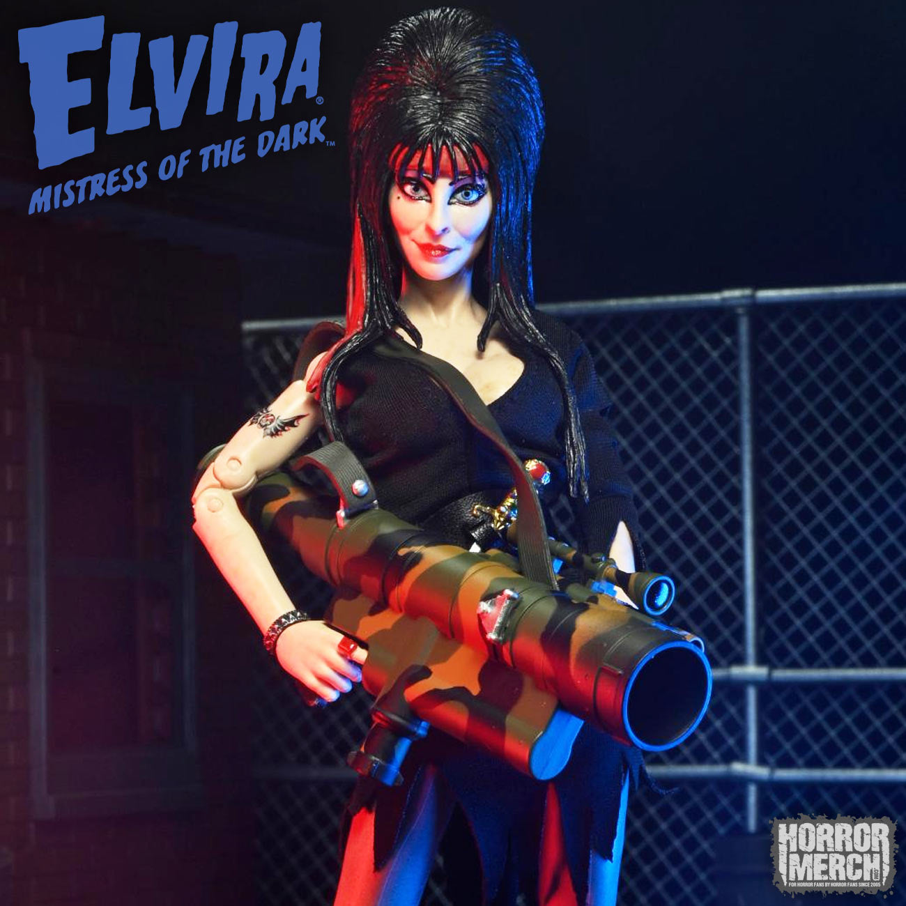 Elvira (Cloth - Commando) [Figure] – Horrormerch.com