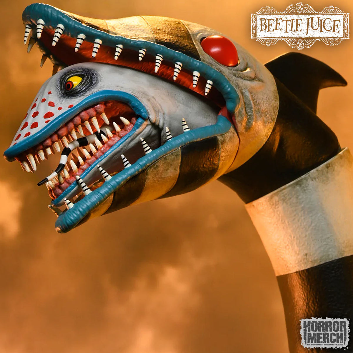 Beetlejuice - Matador + Sandworm Figure